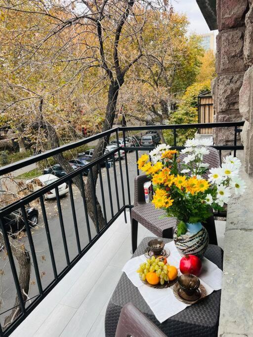 Spacious 2 Bedrooms In The Center Of Jerevan Eksteriør billede