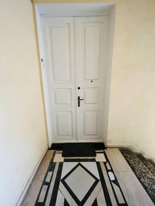 Spacious 2 Bedrooms In The Center Of Jerevan Eksteriør billede