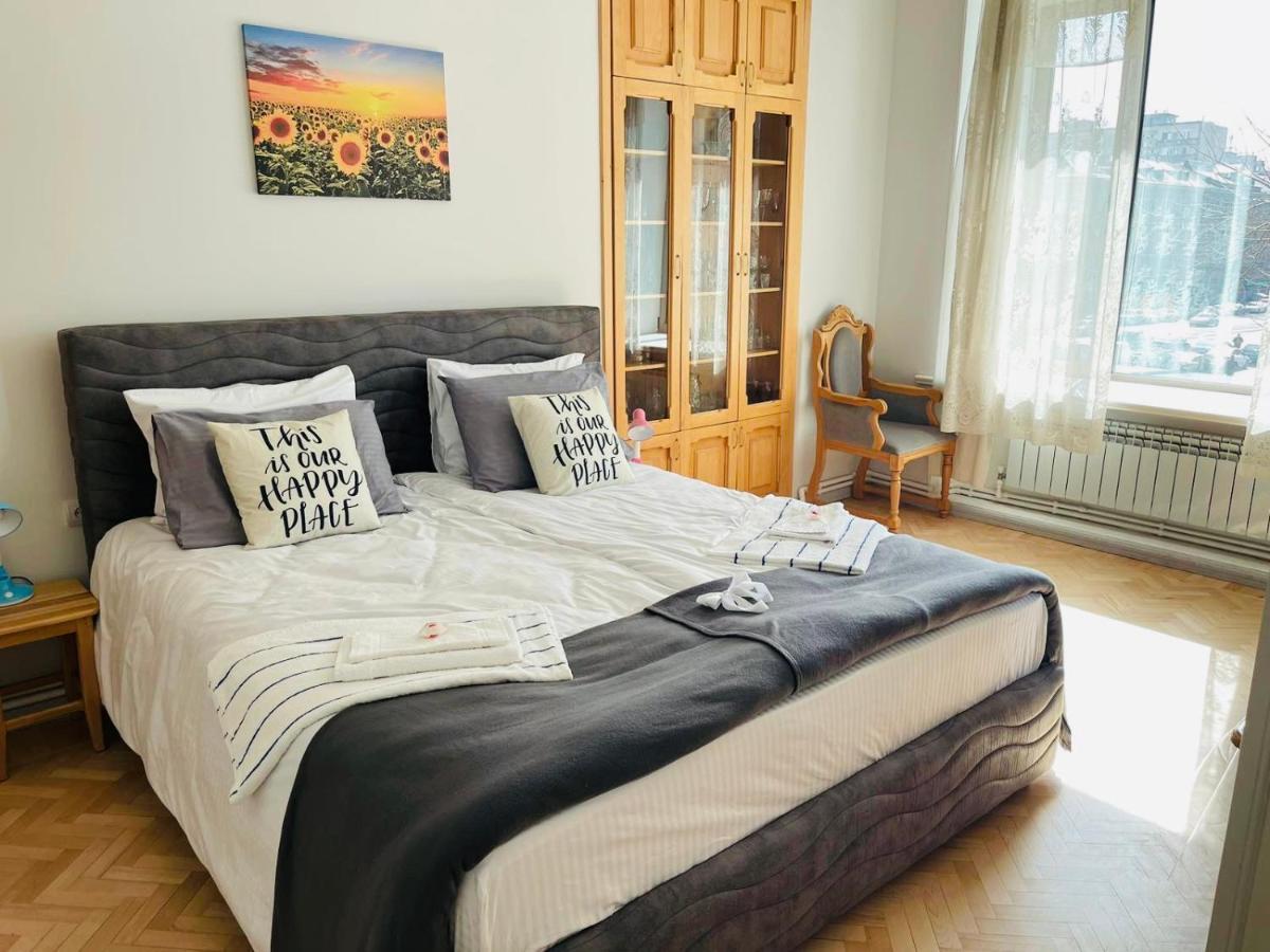 Spacious 2 Bedrooms In The Center Of Jerevan Eksteriør billede